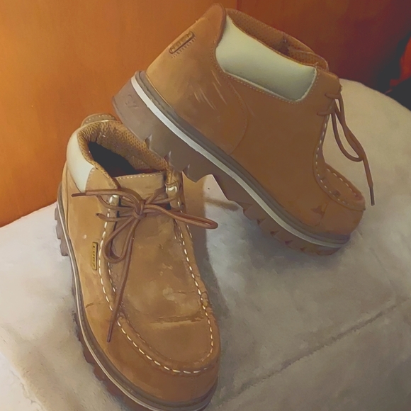 Booties - Picture 3 of 3